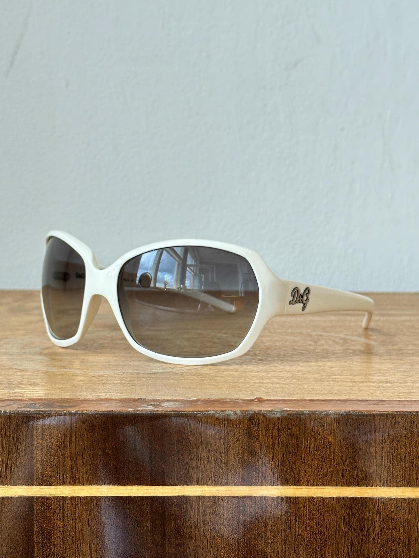 Vintage D&G Dolce Gabbana White Oversized Sunglasses