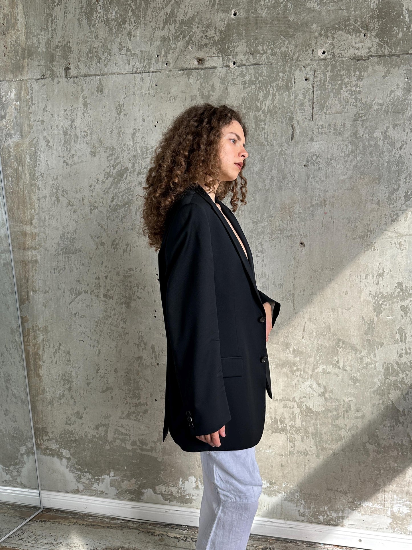 Vintage 90s Hugo Boss Classic Wool Blazer in Black
