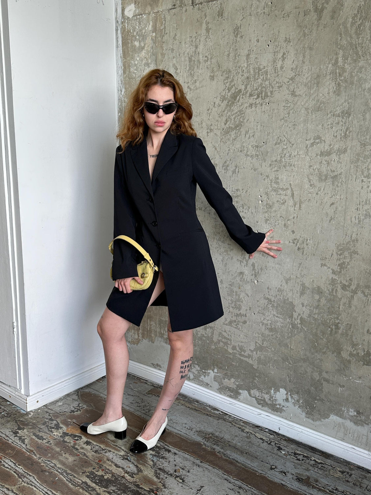 Vintage Black Fitted Blazer | Longline Hourglass Jacket