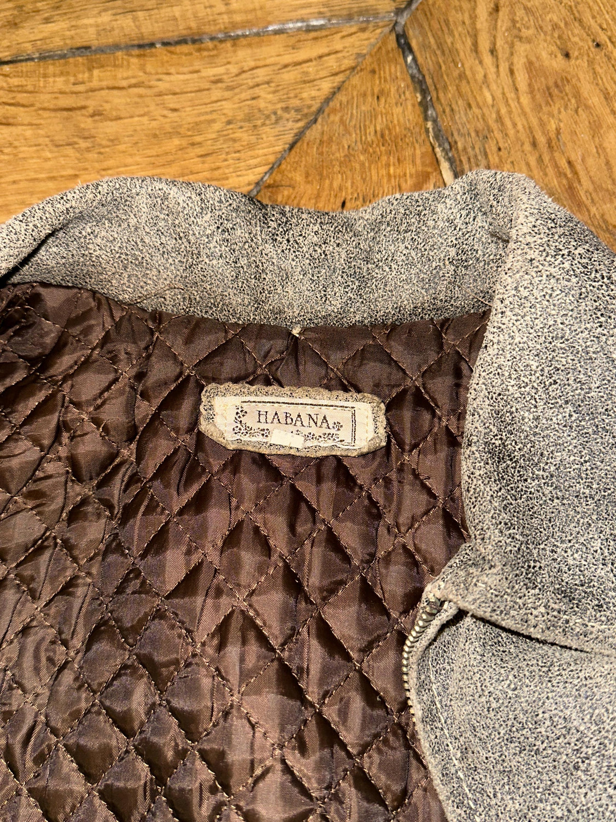 Vintage 90s Boxy Moto Leather Jacket in Grey