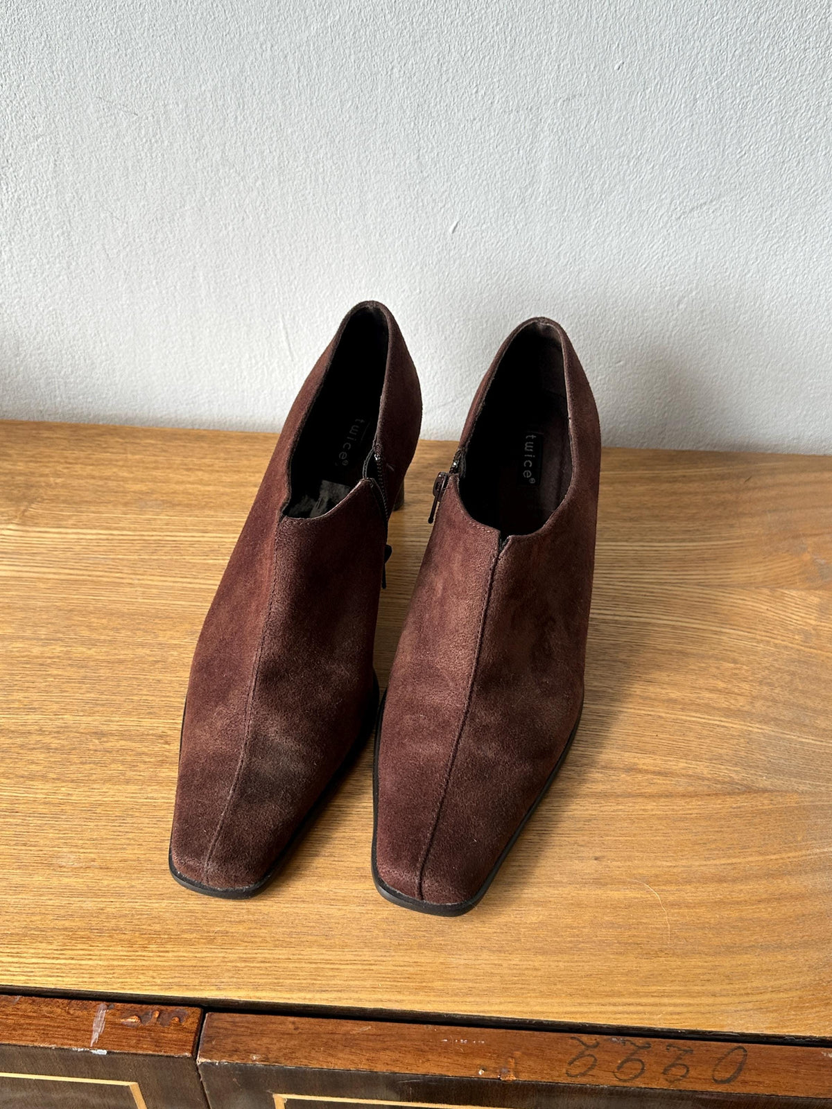 Vintage Brown Suede Ankle Boots | Pointed Toe Heeled Booties | US 8