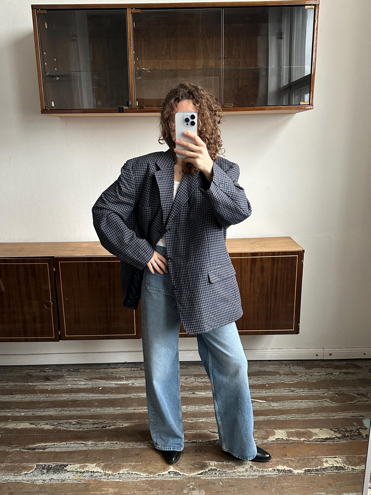 Vintage 90s oversized blazer in blue with a white checkered pattern