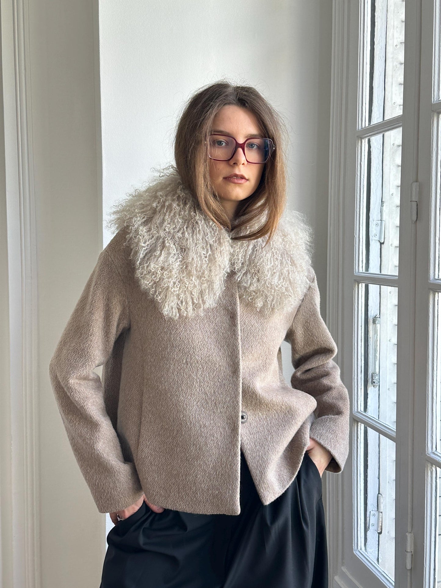 Vintage 90s Beige Coat with Voluminous Fur Collar