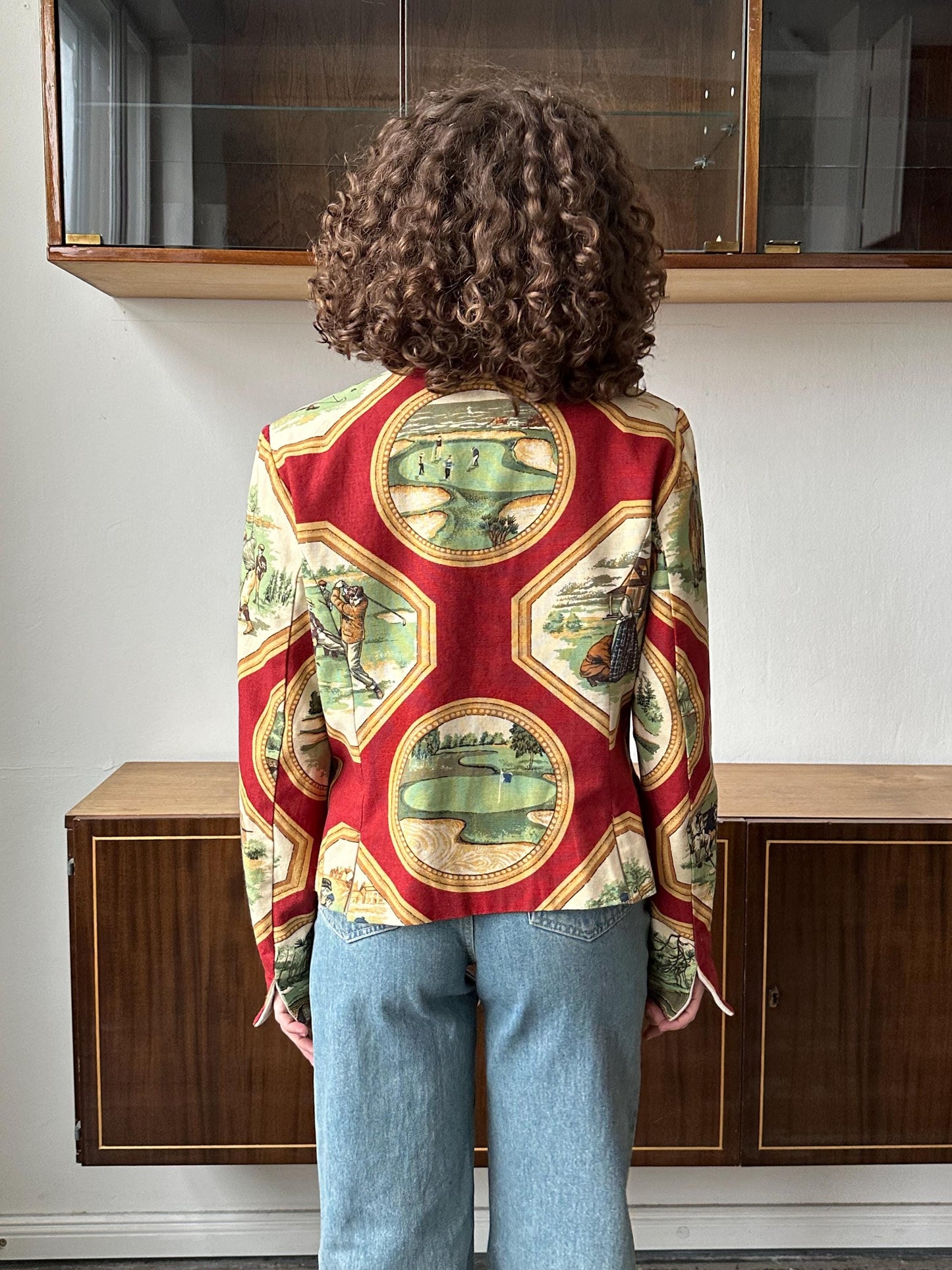 Vintage tapestry blazer in red and white with golf scenes