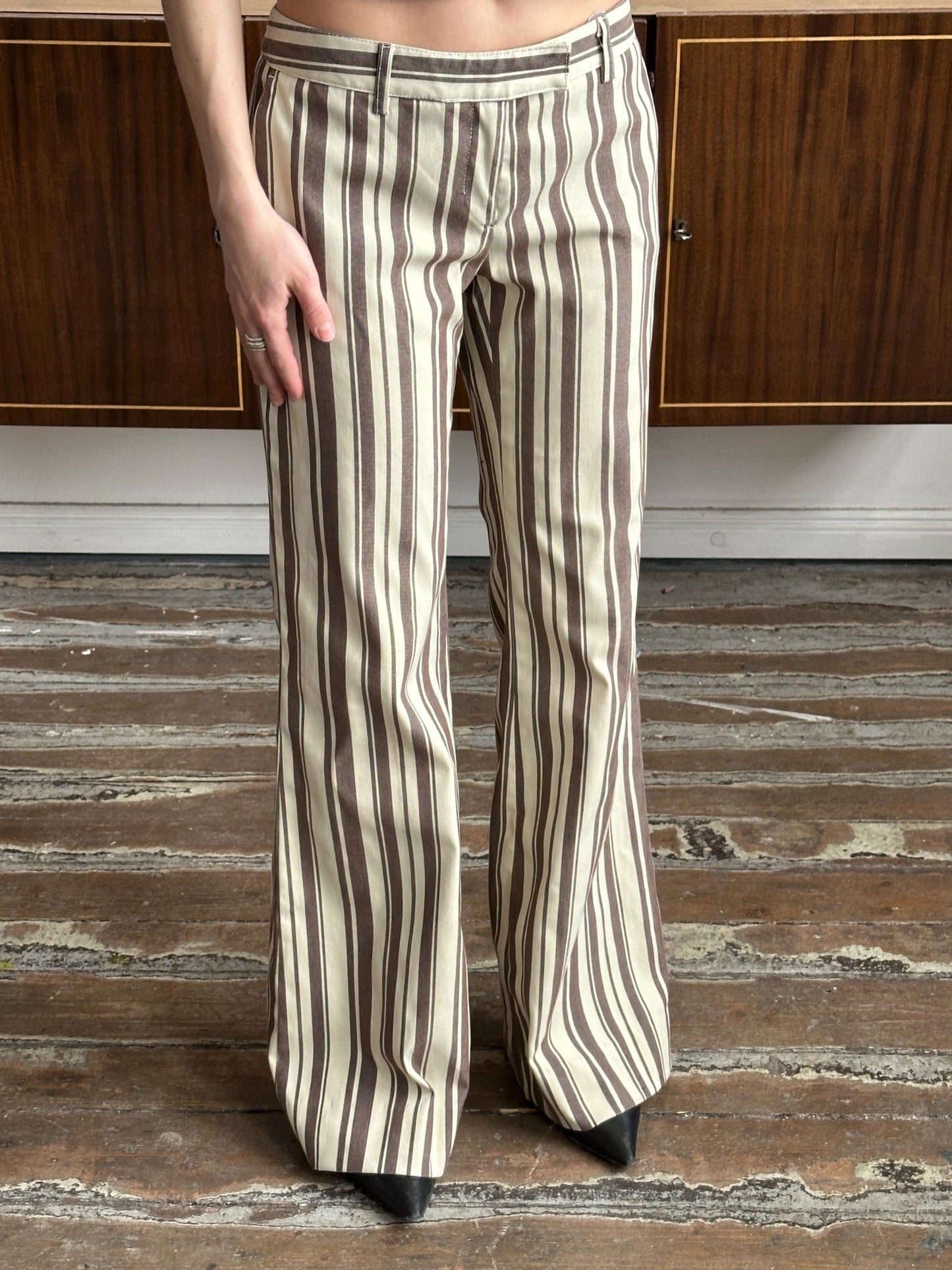 Vintage stripped flared jeans in brown shades
