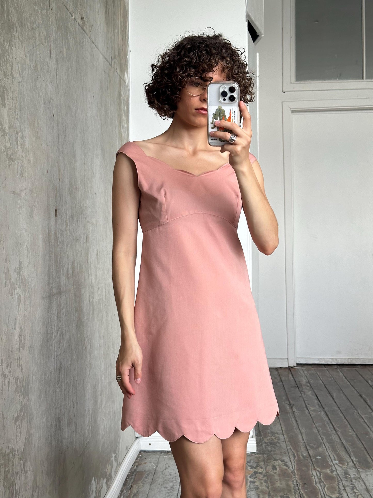 Vintage tea dress in pink, mini summer dress