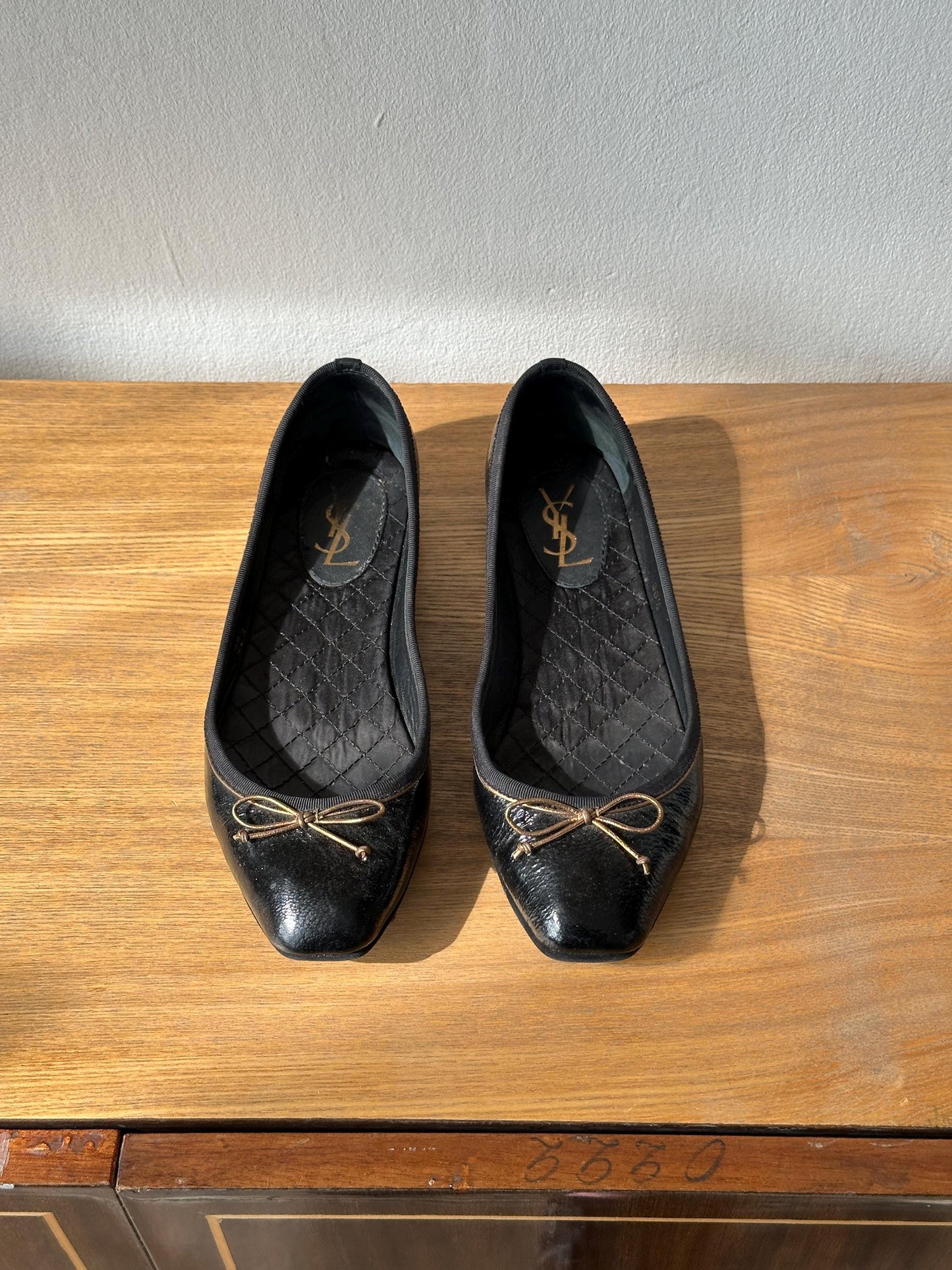 Vintage YSL Dark Brown Patent Ballet Flats | Yves Saint Laurent Bow Flats I US 6.5