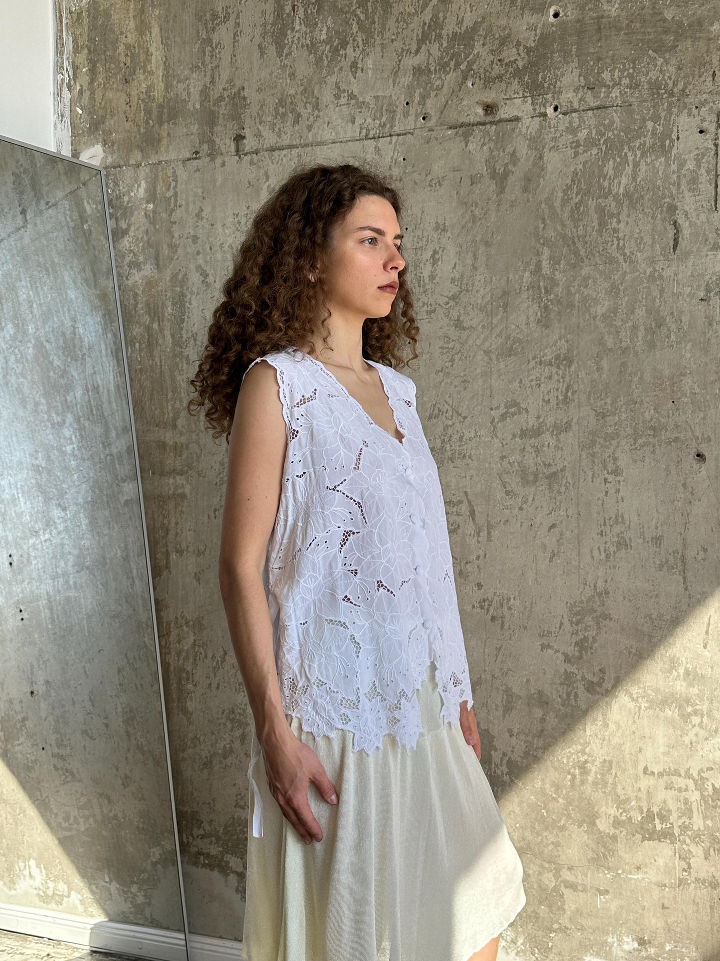 Vintage White Cotton Cutwork Floral Lace Top