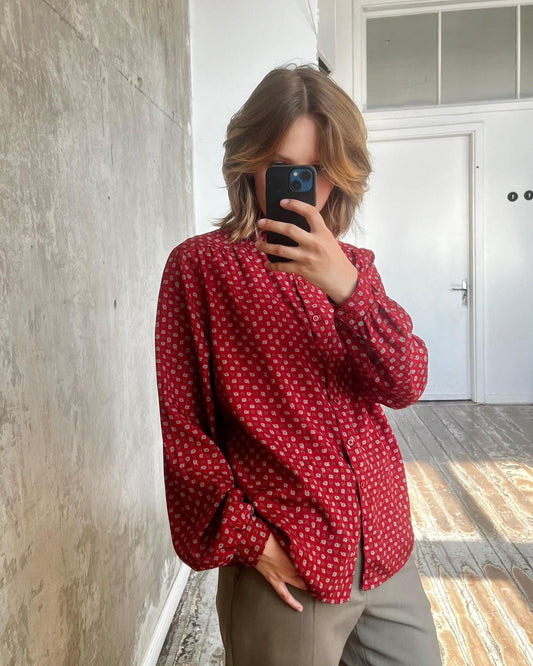 Vintage 80s patterned long sleeve blouse in red