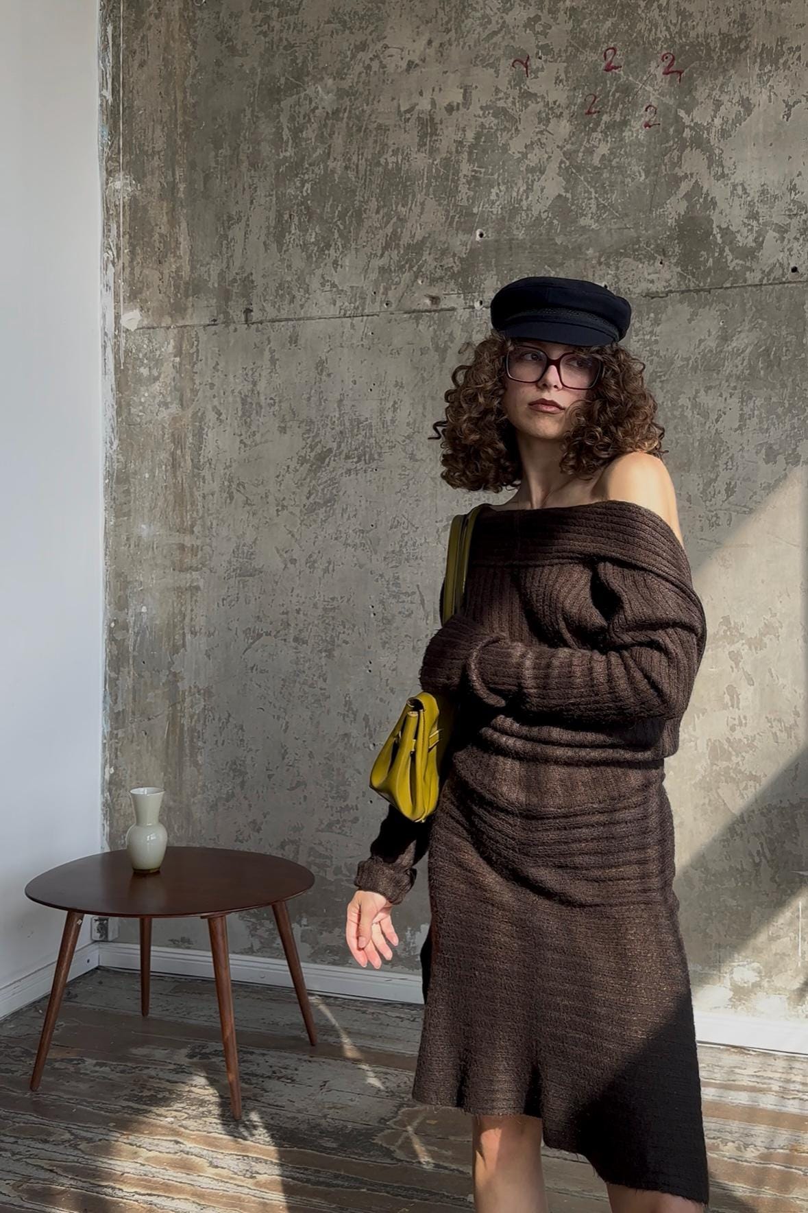 Vintage structured open back knitted dress in brown