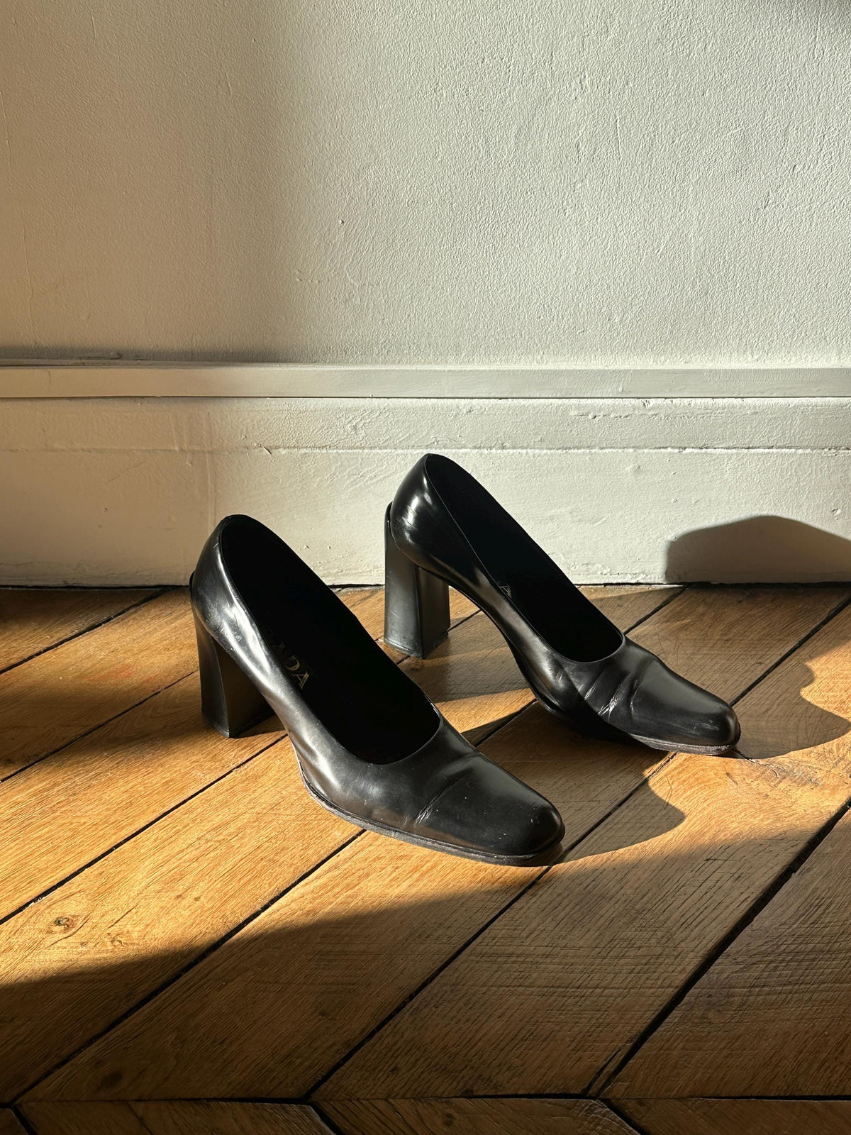 Vintage Prada Black Leather Block Heel Pumps | EU 38