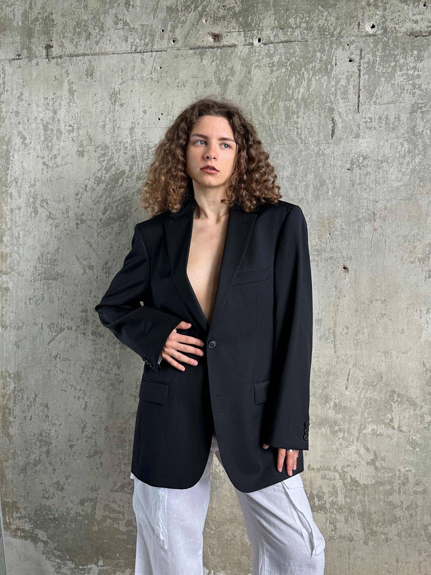 Vintage 90s Hugo Boss Classic Wool Blazer in Black