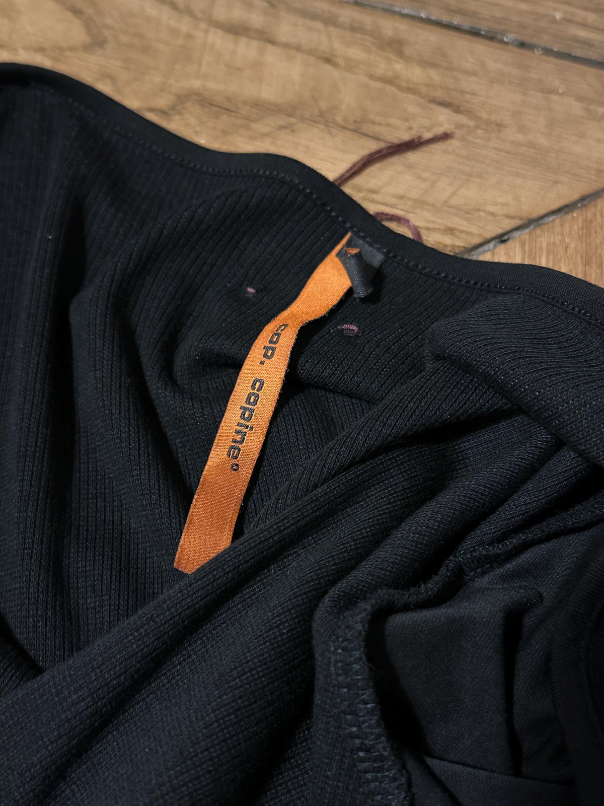 Vintage Cop Copine Cropped Knit Cardigan in Black