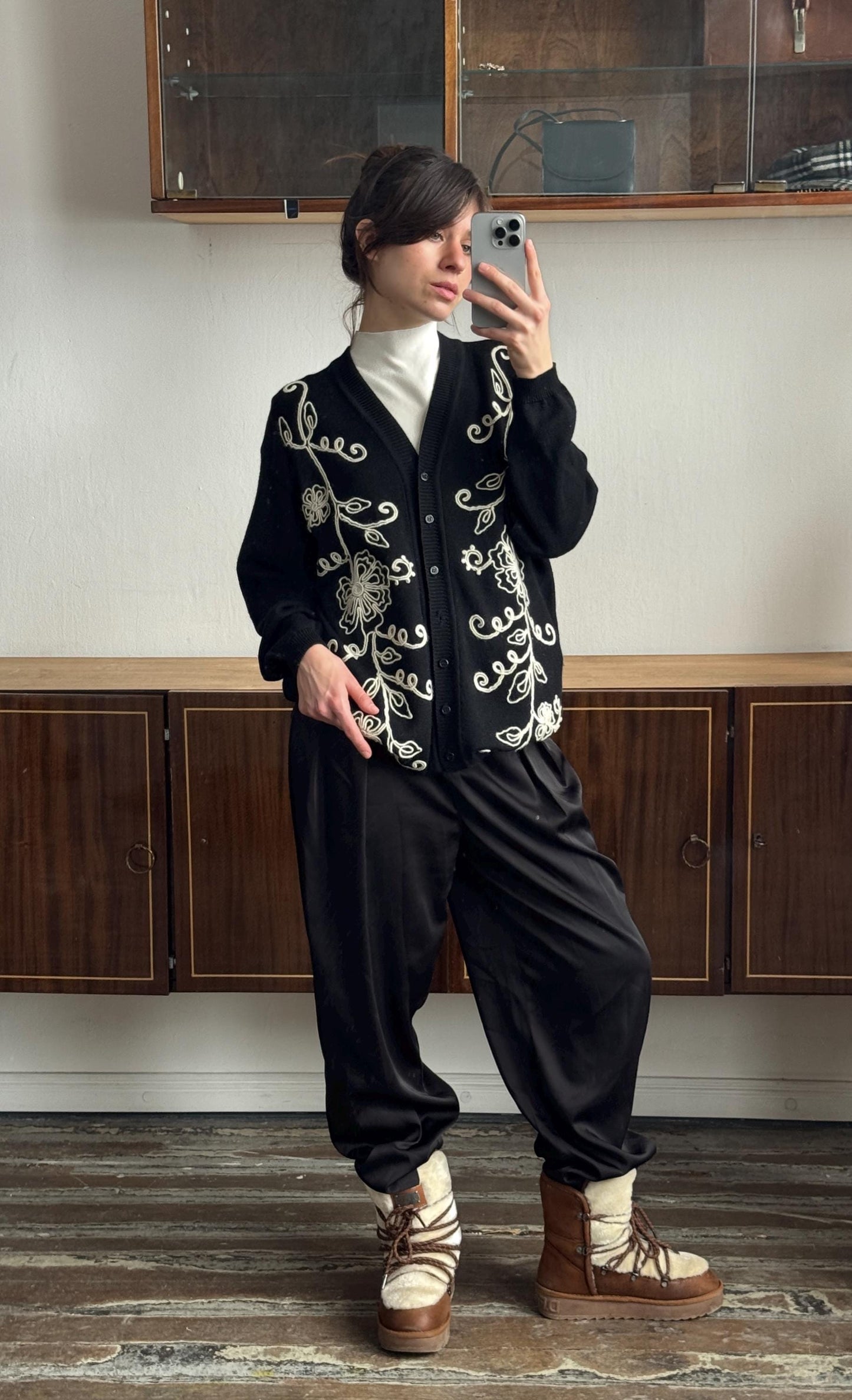 Vintage Oversized Wool Embroidered Cardigan In Black & White