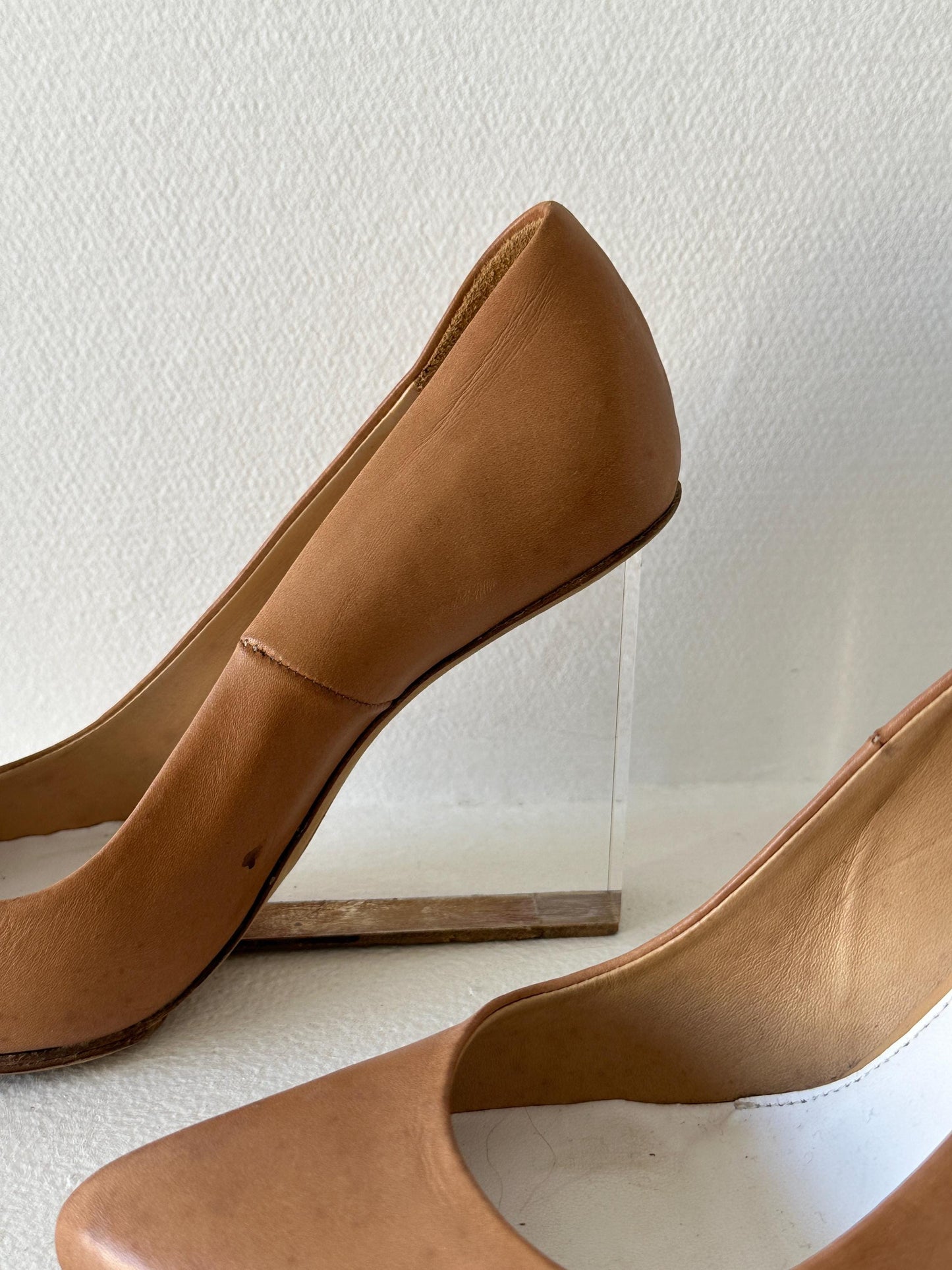 Maison Margiela x H&M Tan Leather Wedge Pumps in Brown I US 7.5