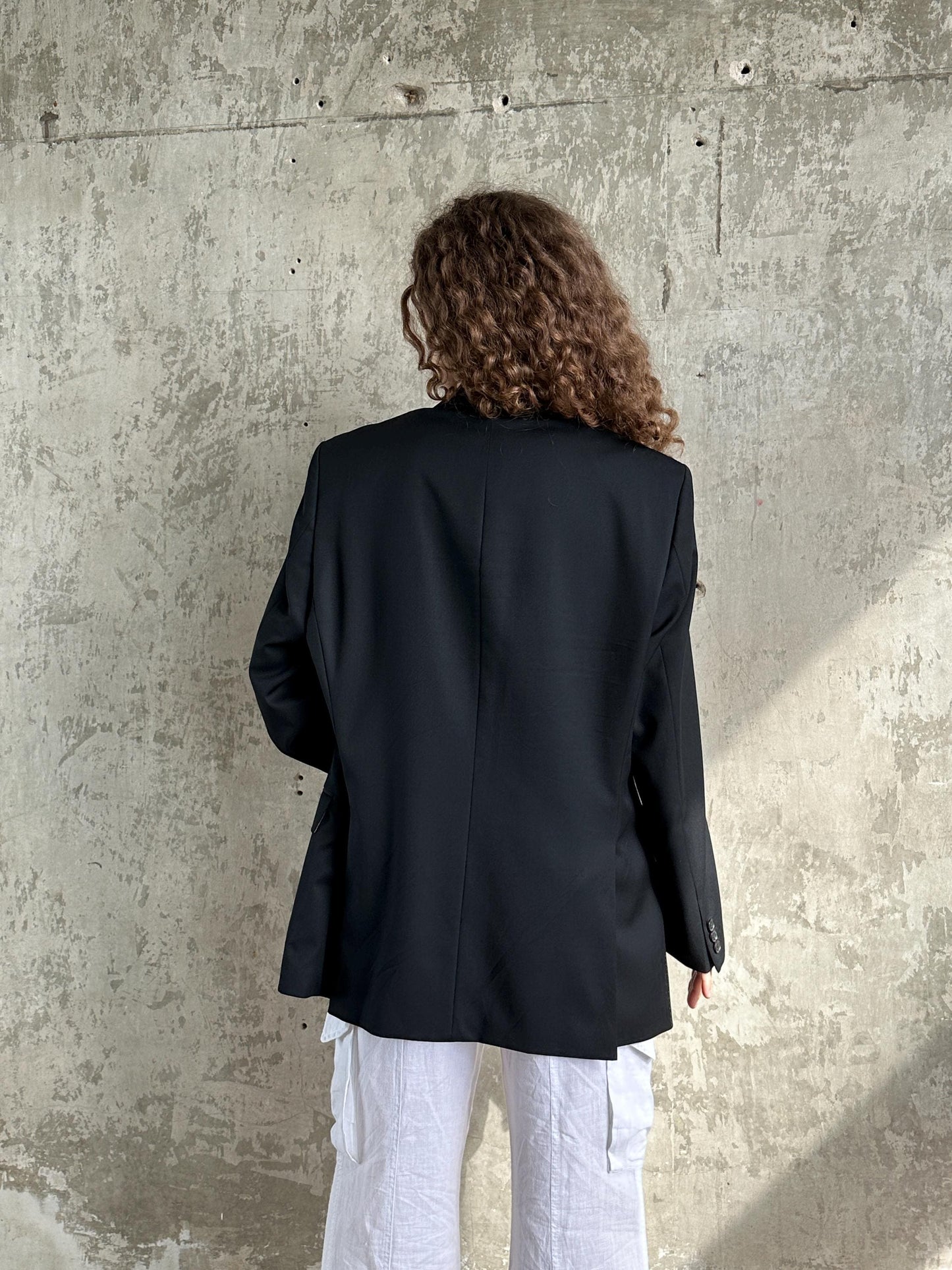 Vintage 90s Hugo Boss Classic Wool Blazer in Black