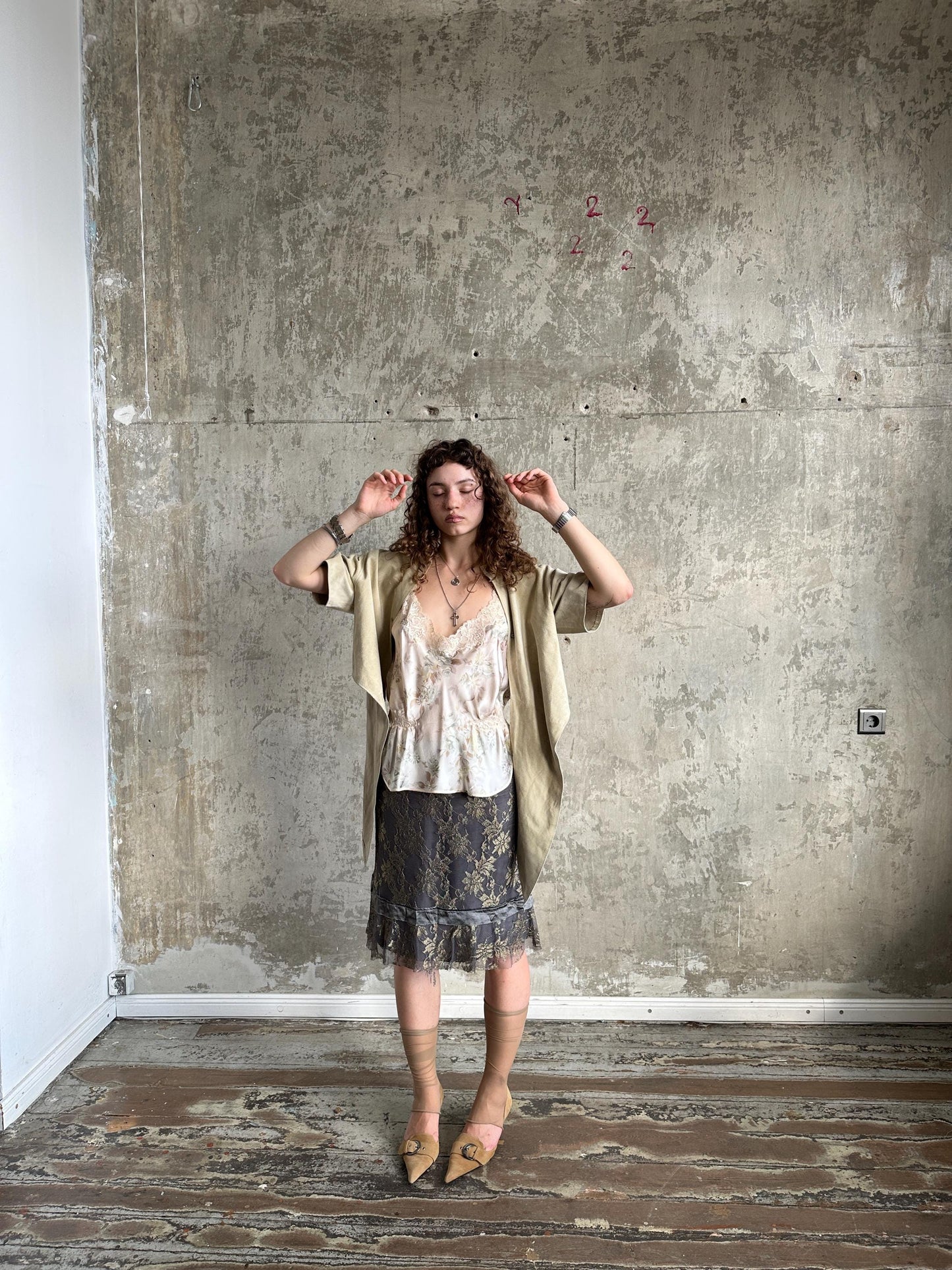 Vintage Philosophy di Alberta Ferretti Metallic Lace Skirt in Grey