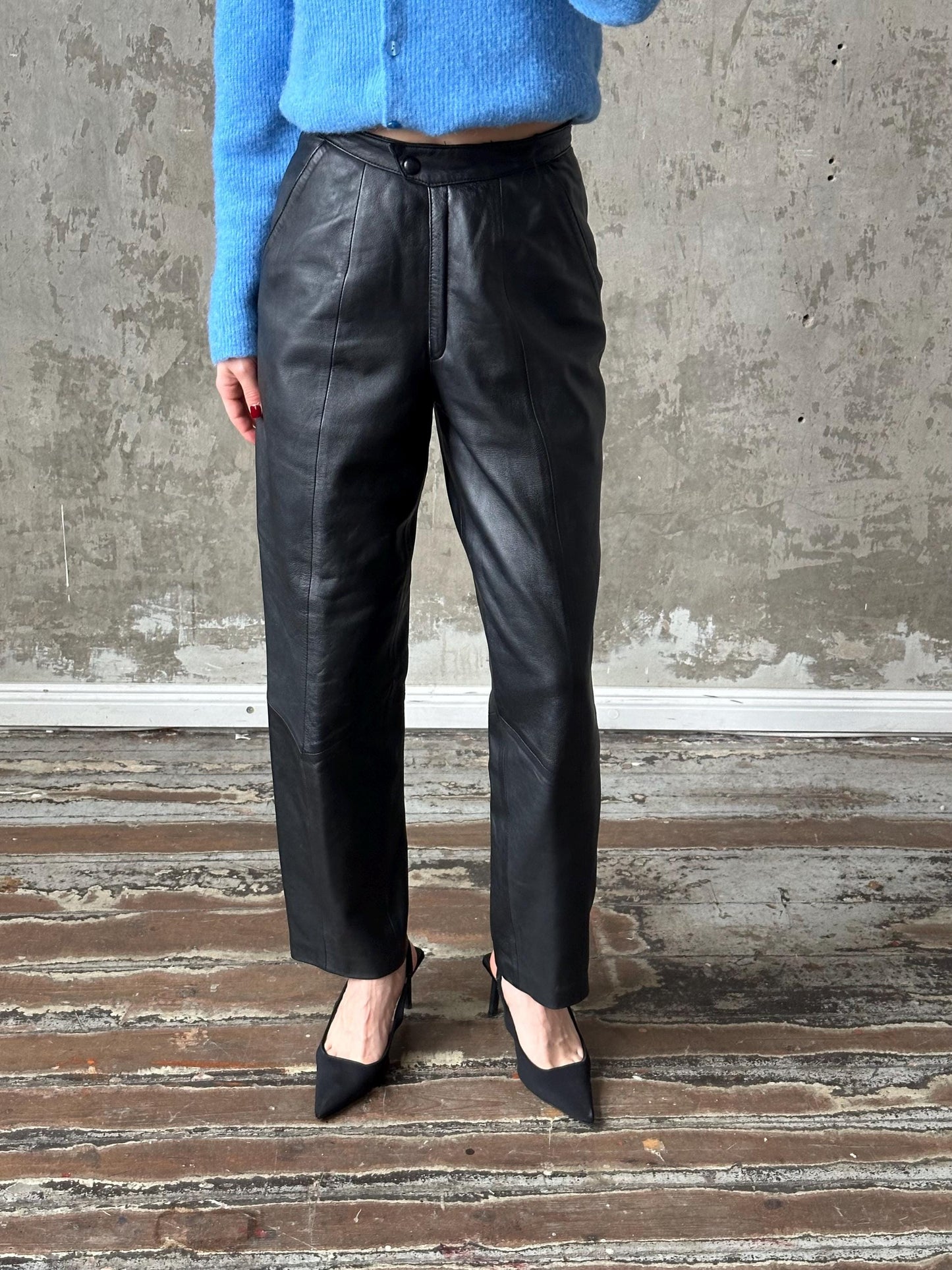 Vintage genuine leather trousers in black