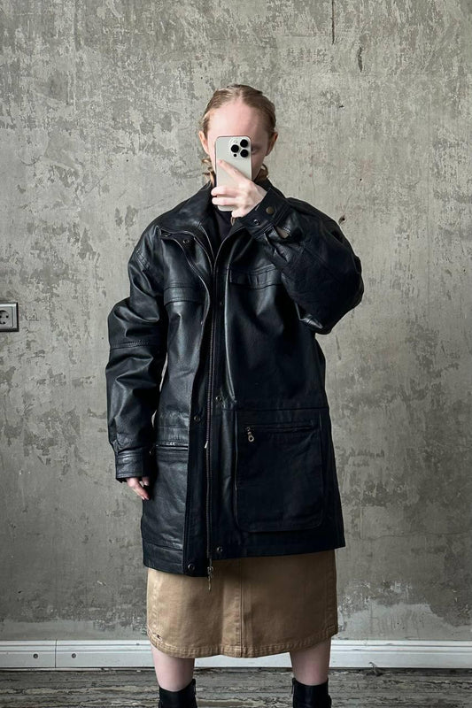 Vintage oversize leather bomber jacket in black (Copy)