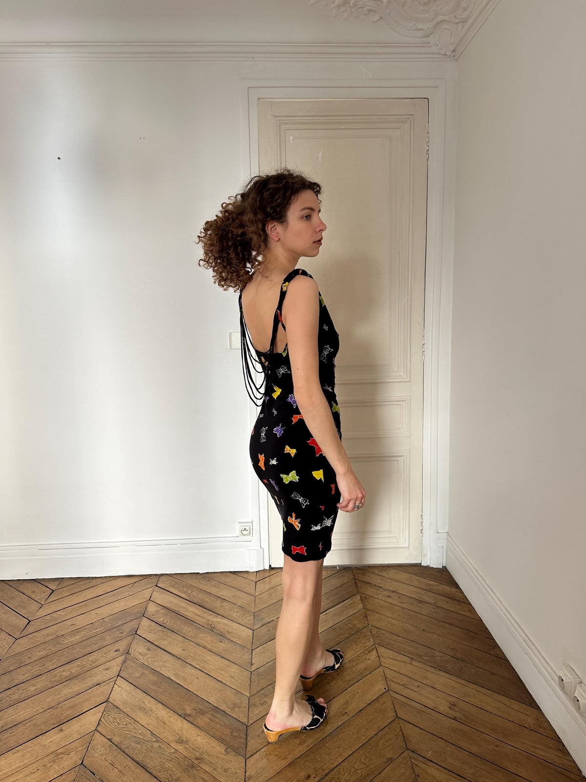Vintage Iceberg Bow Print Mini Dress in Black