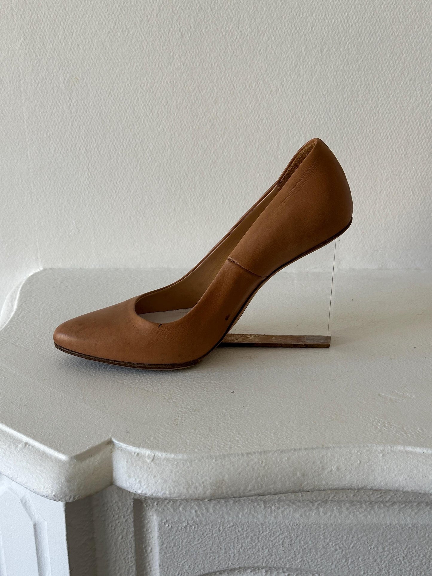 Maison Margiela x H&M Tan Leather Wedge Pumps in Brown I US 7.5
