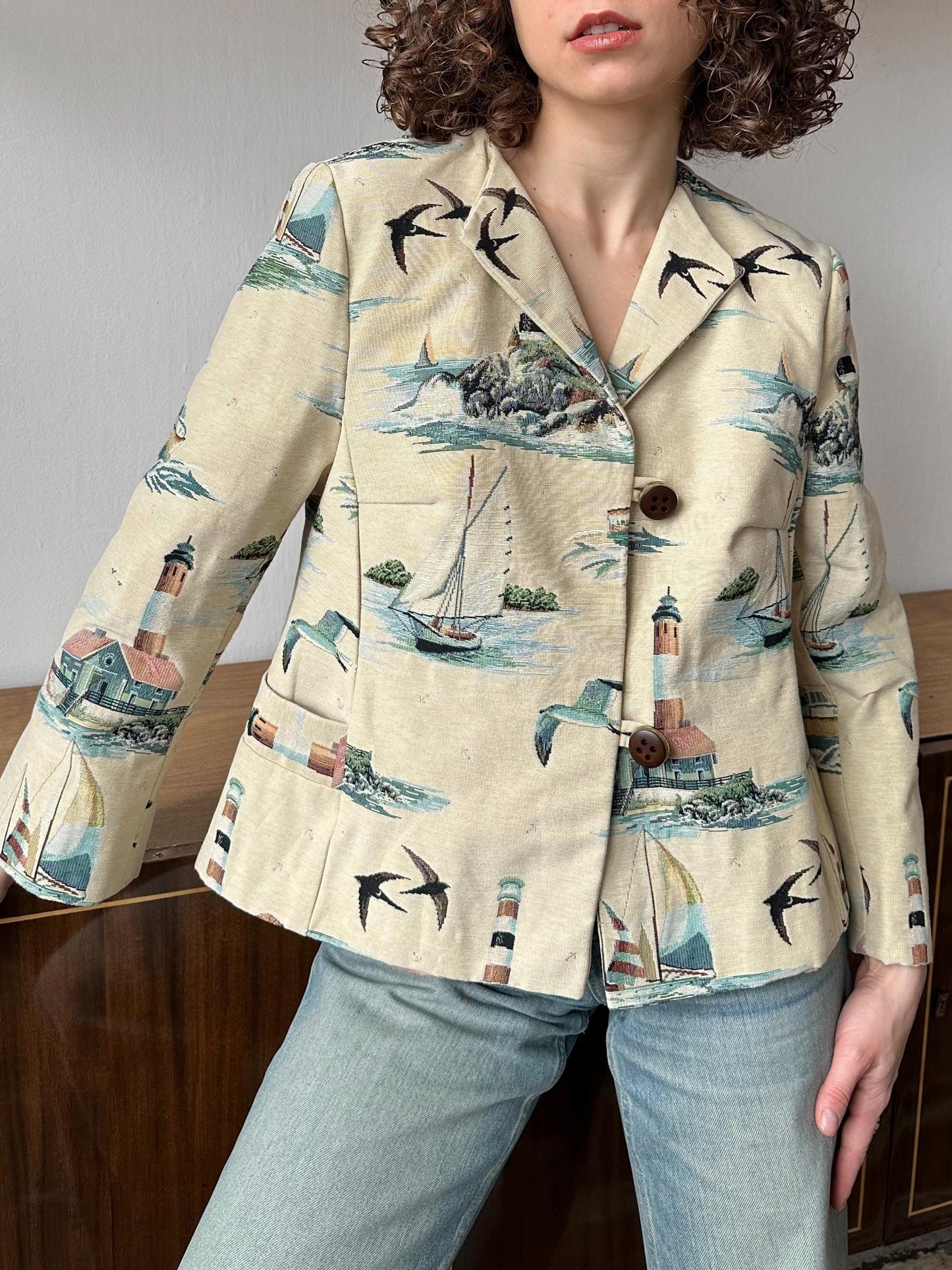 Vintage tapestry blazer in white with peaceful seascape
