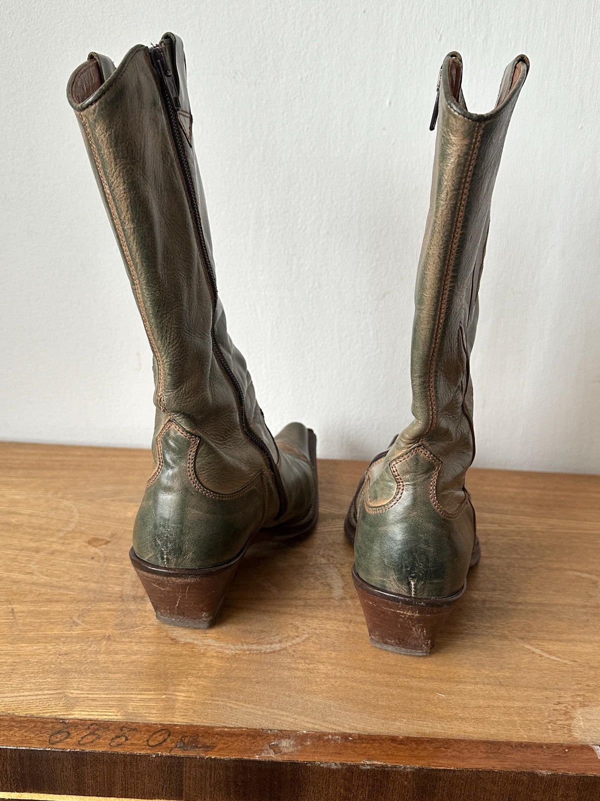 Vintage Italian Green Cowboy Boots | Leather Western Boots | US 6