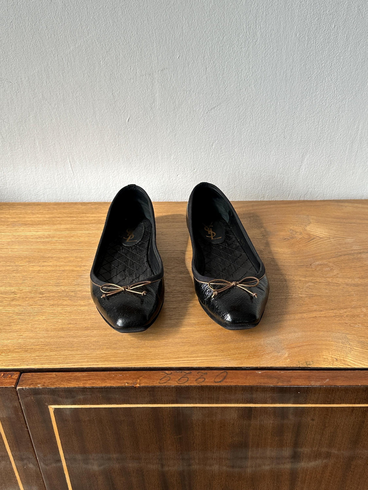Vintage YSL Dark Brown Patent Ballet Flats | Yves Saint Laurent Bow Flats I US 6.5