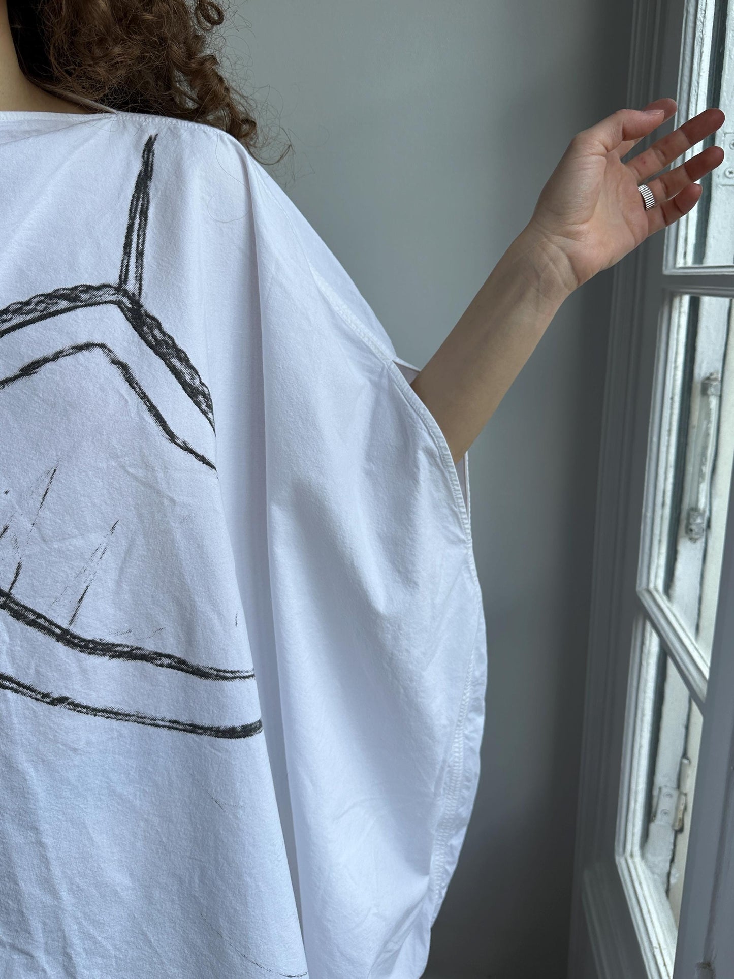MM6 Maison Margiela Trompe L'Oeil Circle Oversized Dress in White