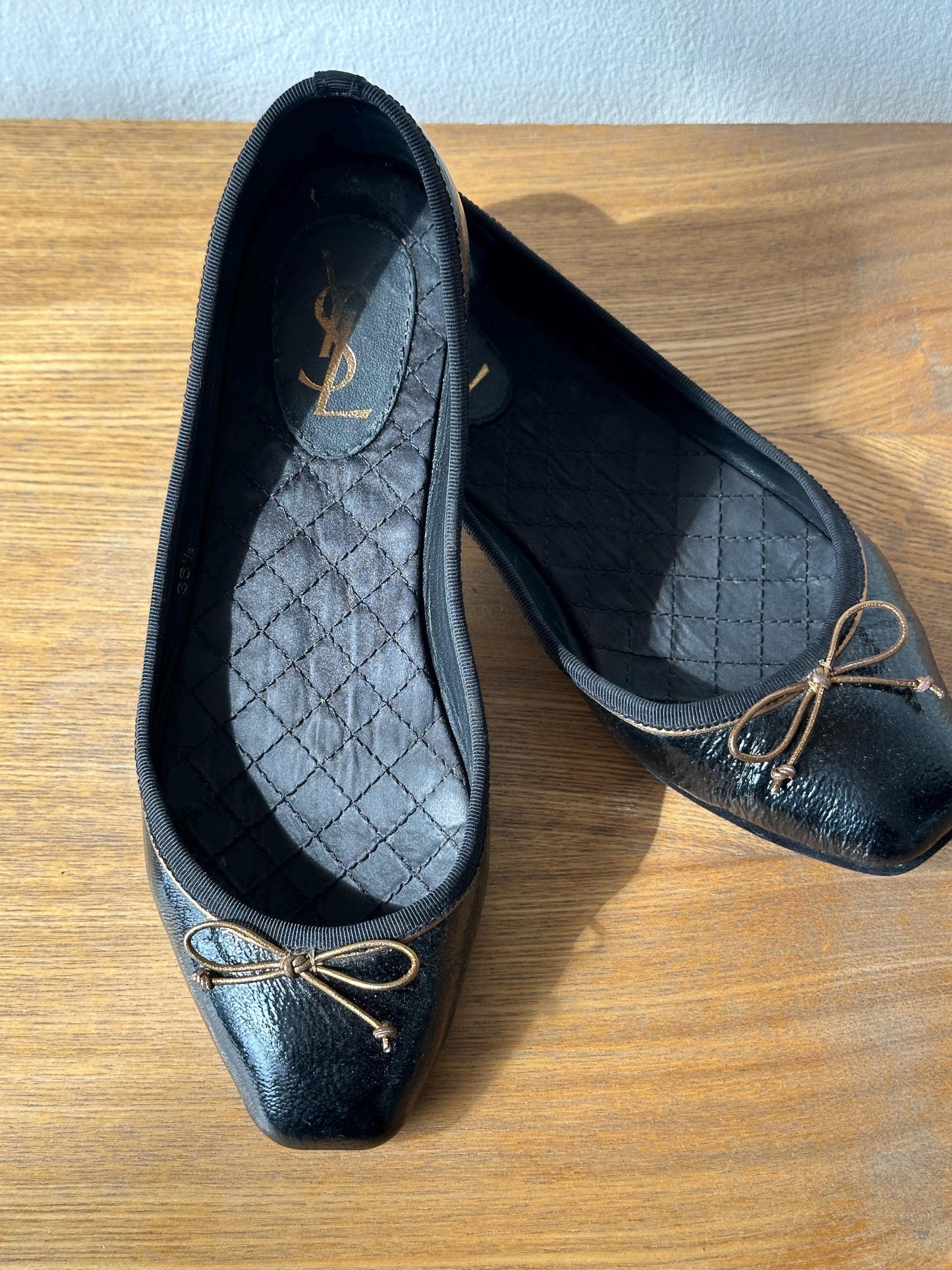 Vintage YSL Dark Brown Patent Ballet Flats | Yves Saint Laurent Bow Flats I US 6.5