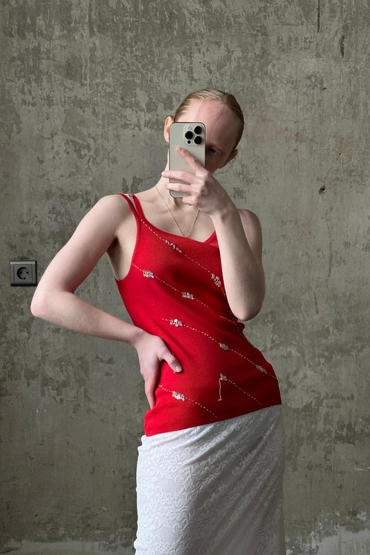 Vintage slim-fit long cotton tank top in red