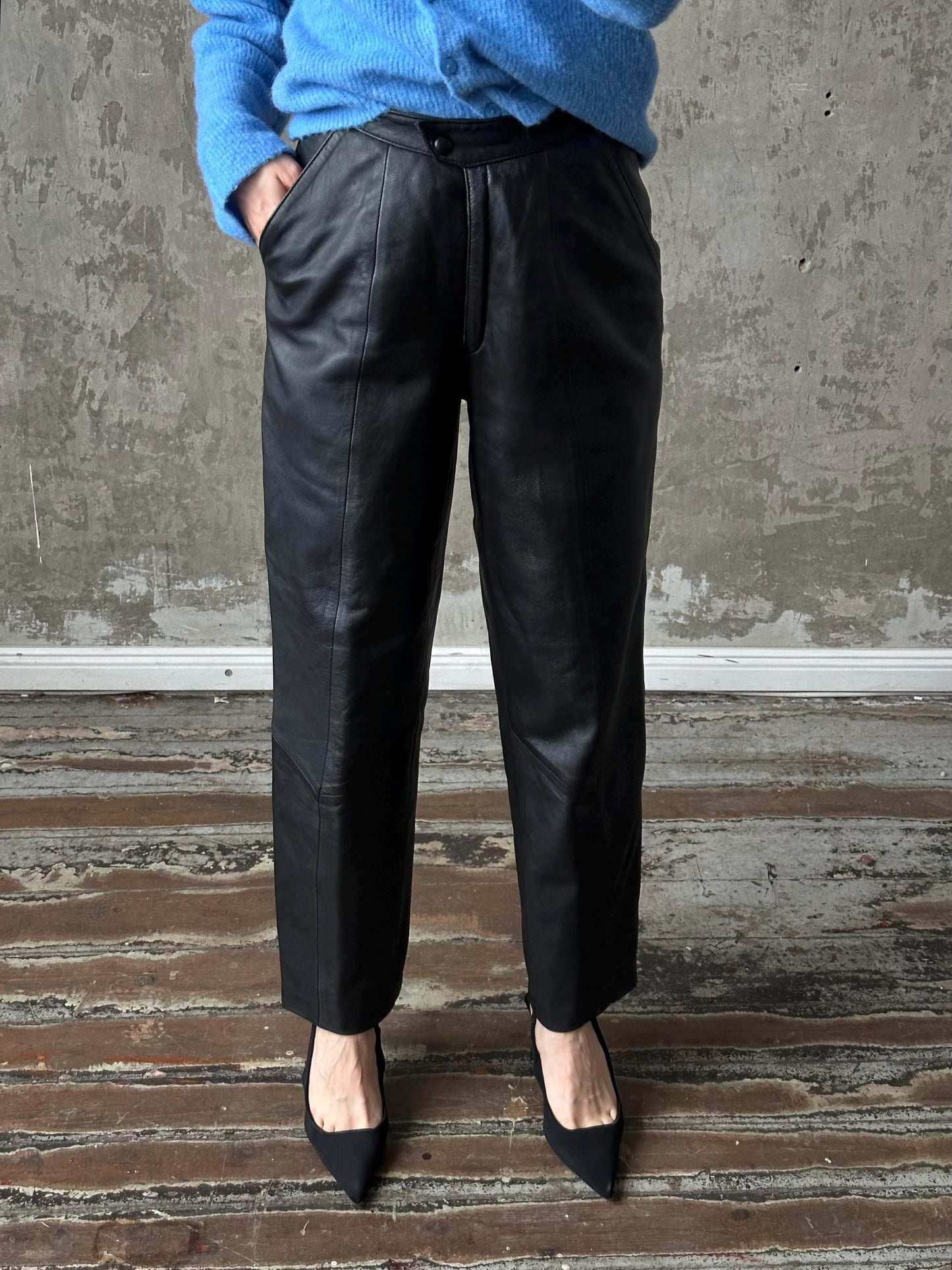 Vintage genuine leather trousers in black