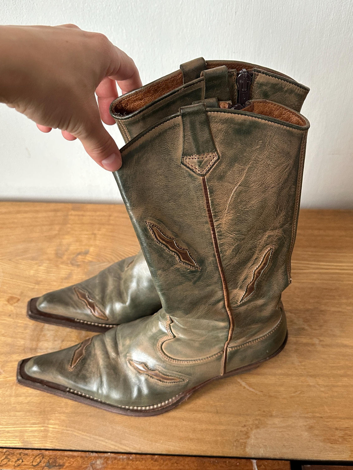 Vintage Italian Green Cowboy Boots | Leather Western Boots | US 6