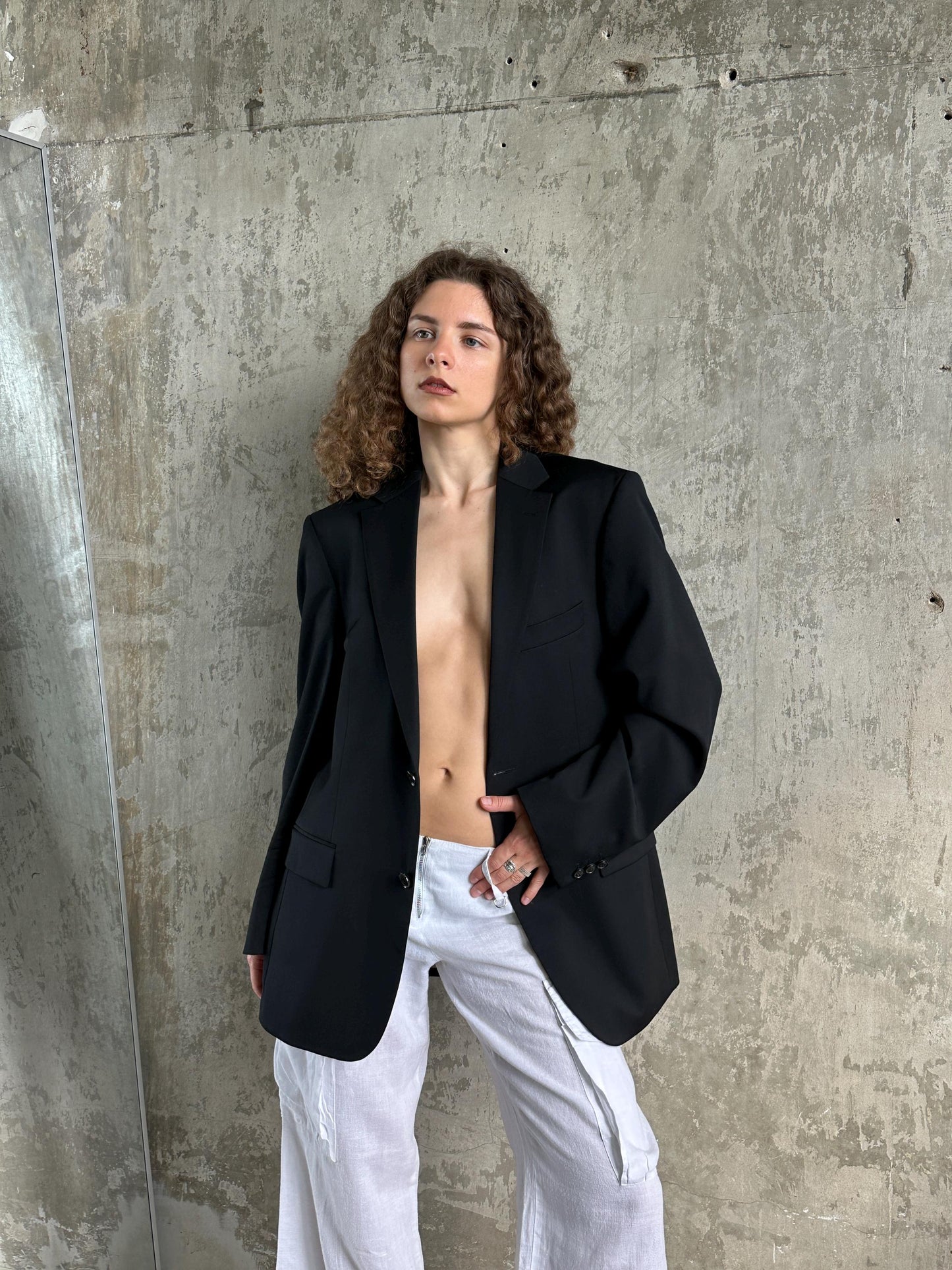 Vintage 90s Hugo Boss Classic Wool Blazer in Black