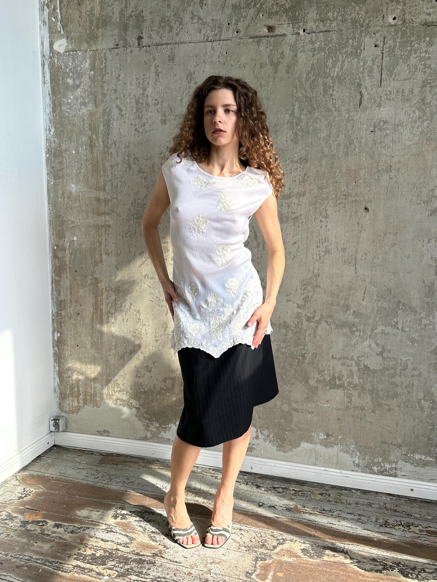 Vintage White Silk Floral Tunic | Embroidered Romantic Dress