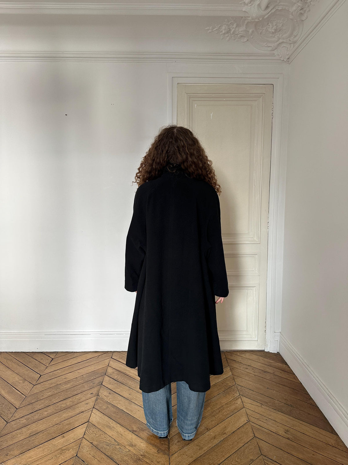 Vintage 90s Wool & Cashmere Coat in Black