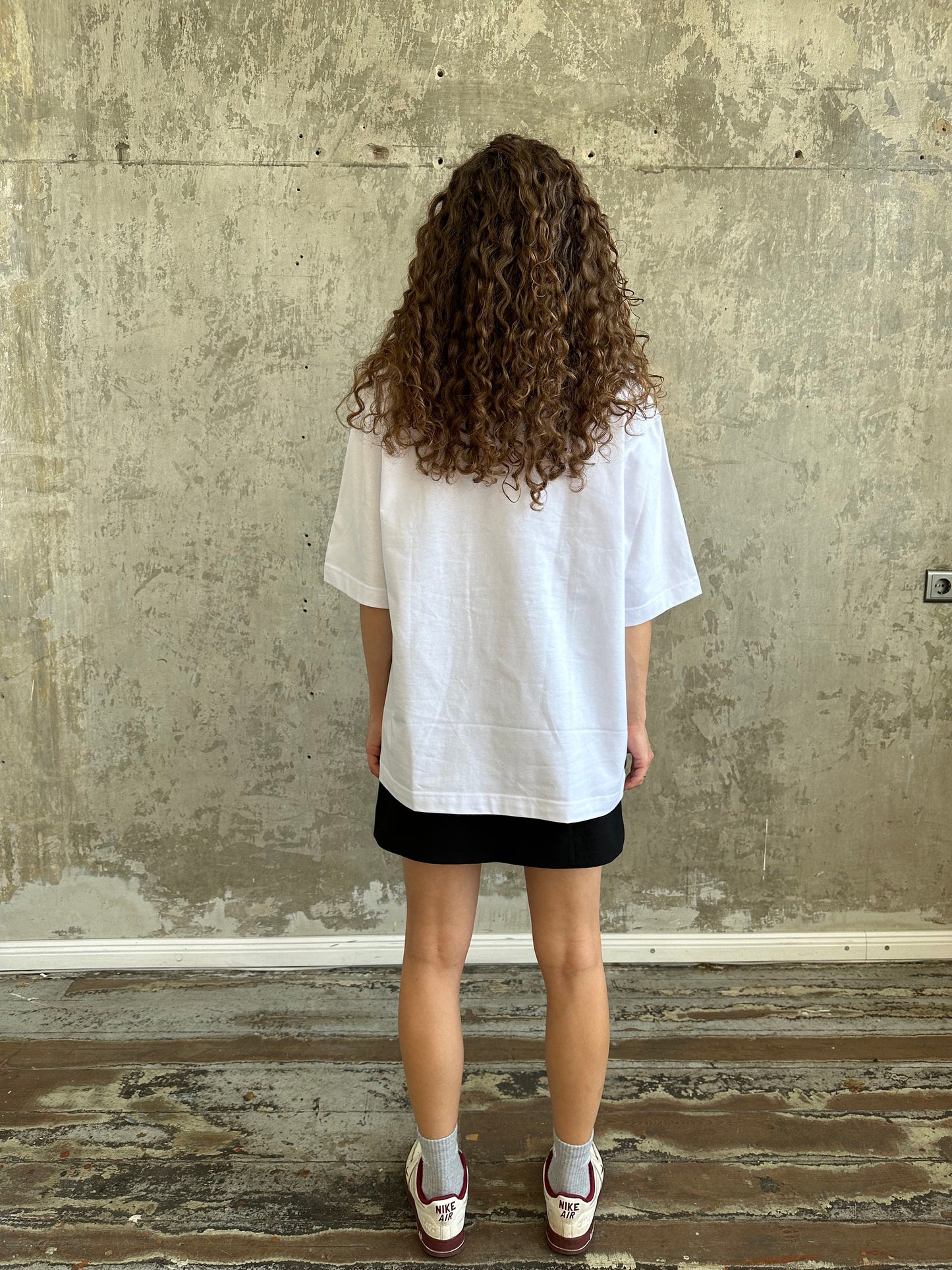 Oversized unisex printed cotton t-shirt in white