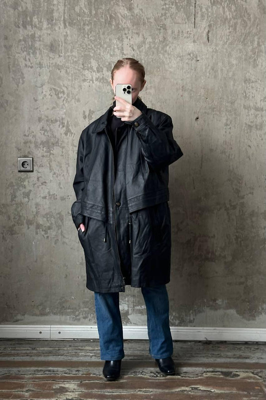 Vintage 90s leather midi zipper closure coat in black