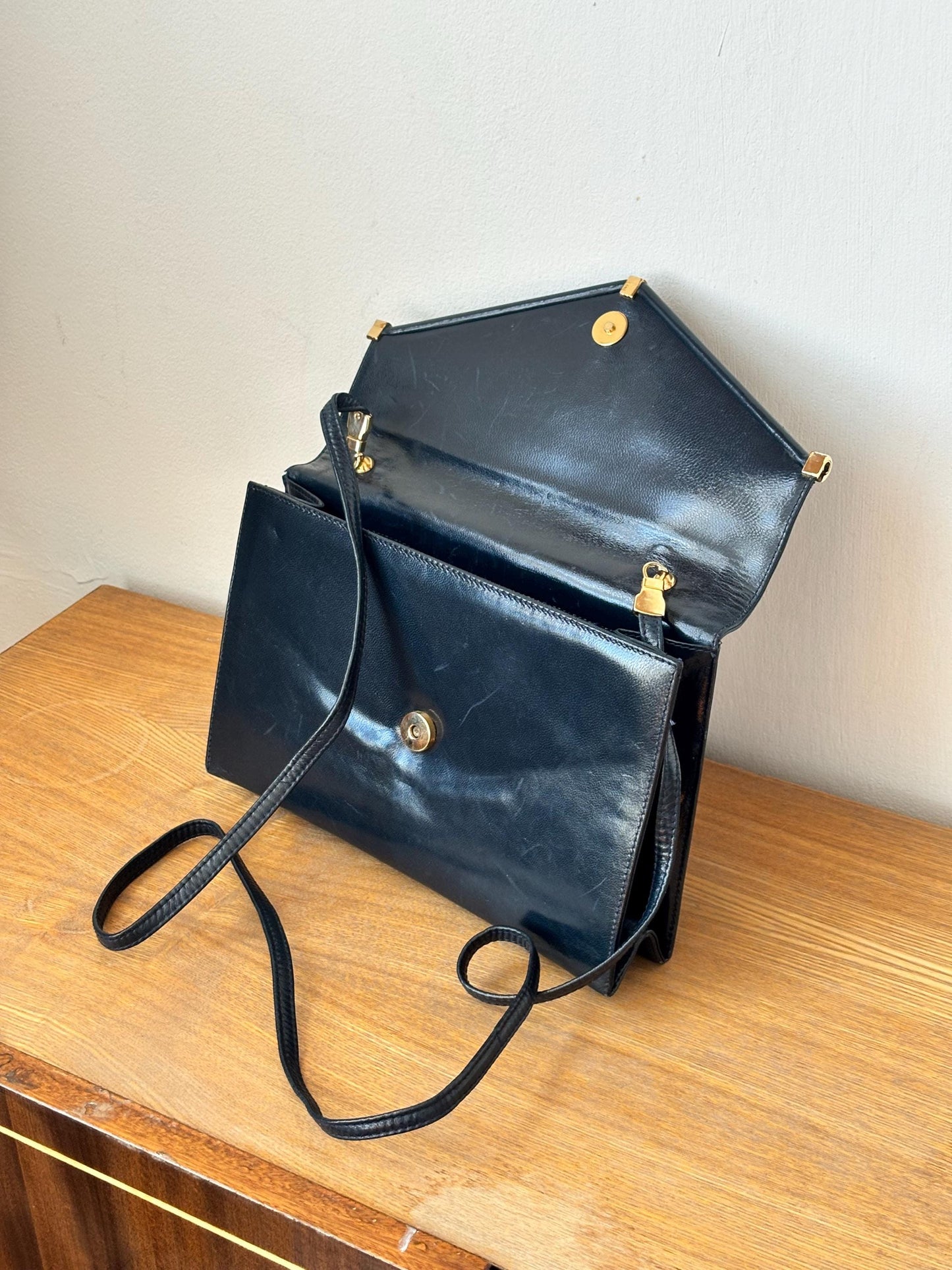 Vintage 90s Structured Envelope Faux Leather Bag In Blue