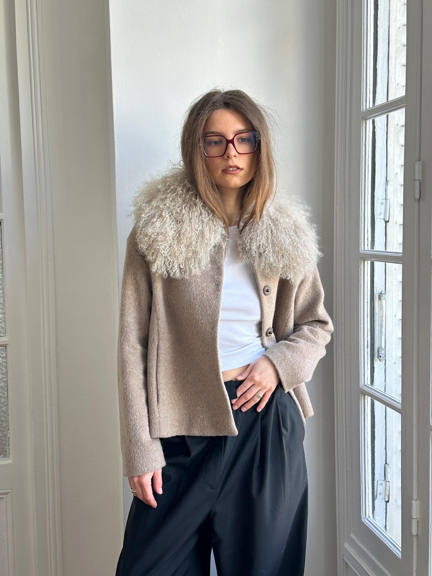 Vintage 90s Beige Coat with Voluminous Fur Collar