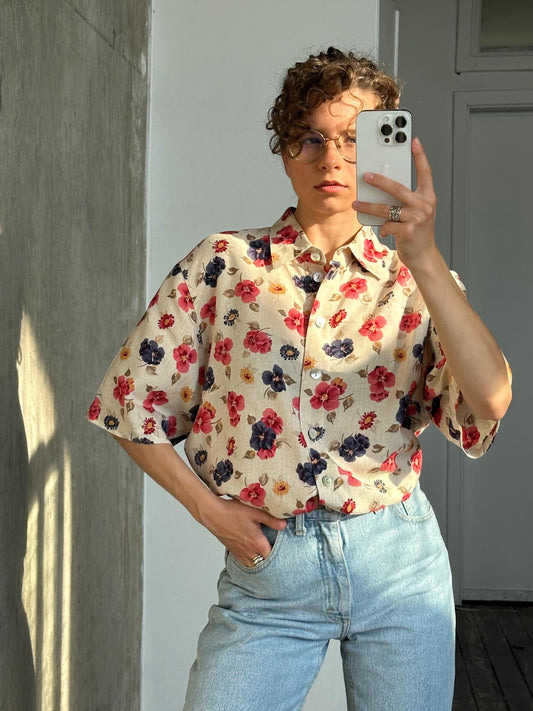 Vintage floral blouse in beige, pink and blue, loose linen shirt