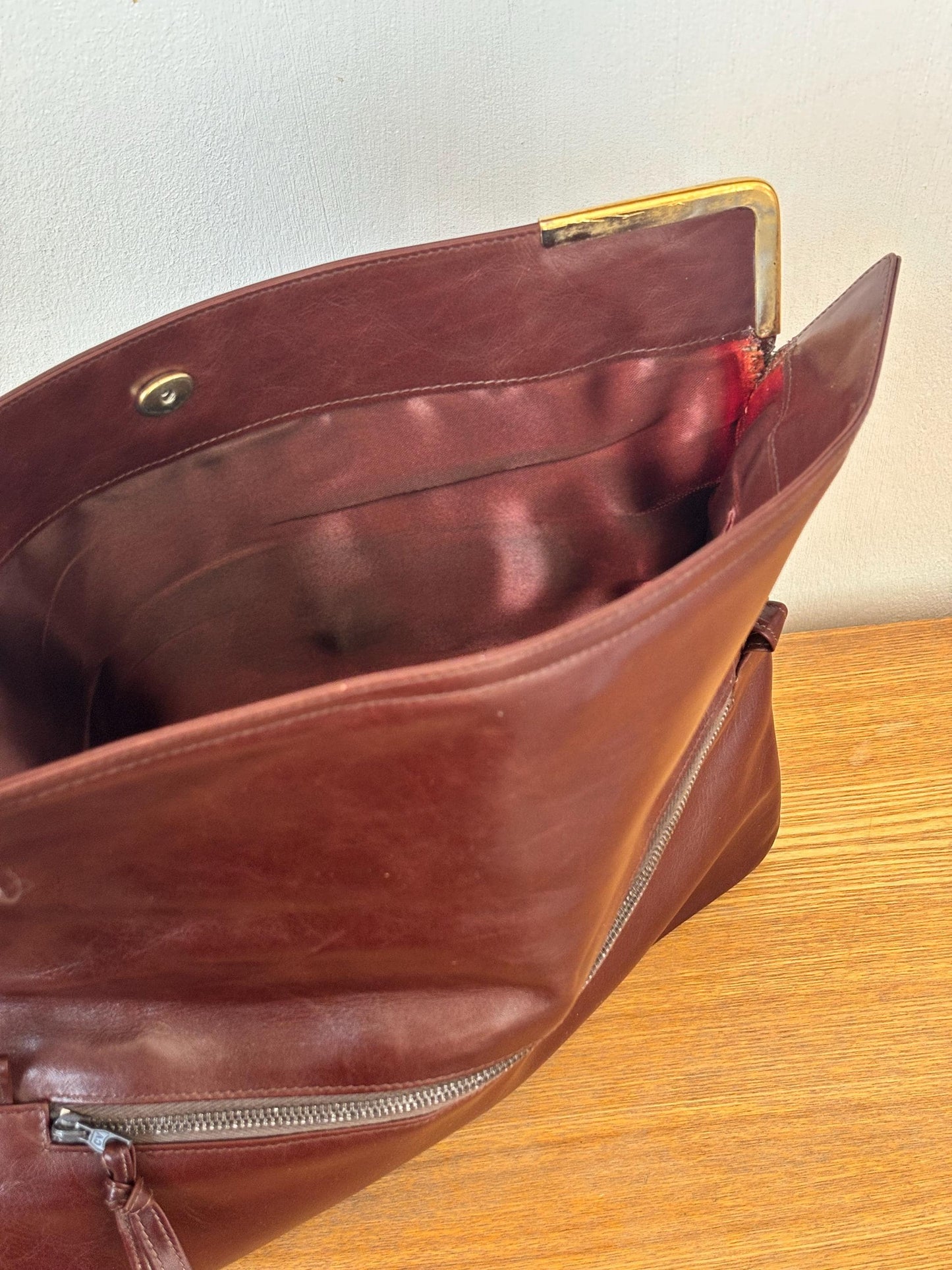 Vintage 80s Burgundy Soft Leather Clutch Bag