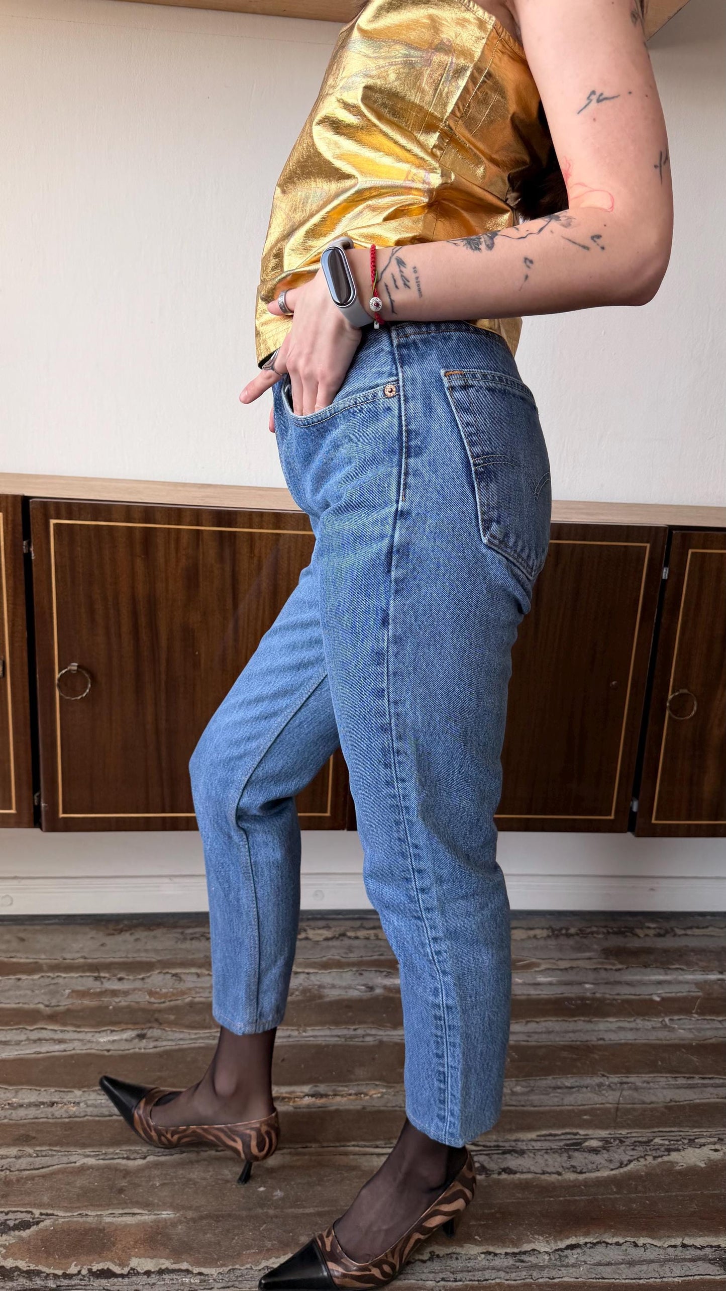 Vintage Levi’s 560 Jeans, 90s Fitted Denim