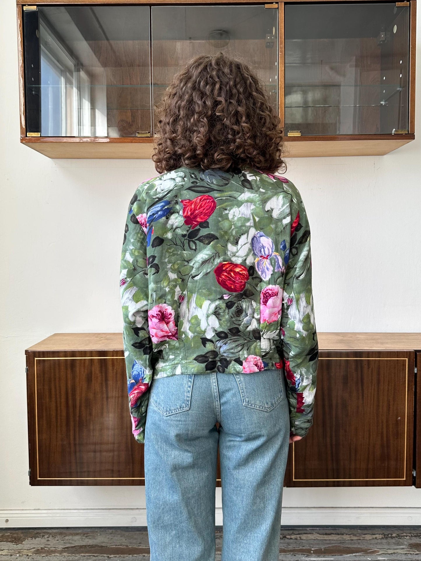 Vintage lightweight floral jacket in green & pink