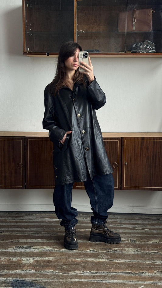 Vintage 90s Soft Leather Coat in Black