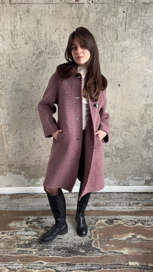 Vintage 60s–70s dusty rose wool herringbone coat