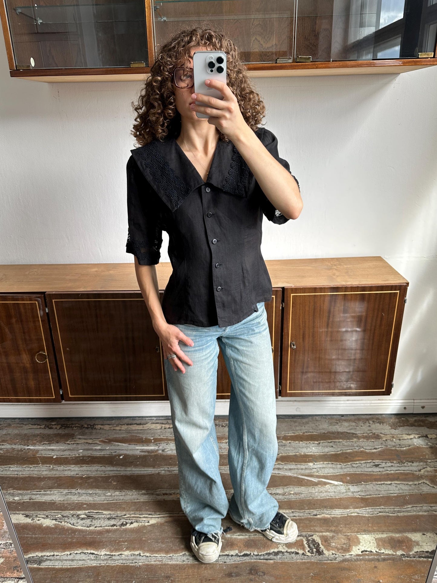 Vintage linen blouse in black with floral embroidery