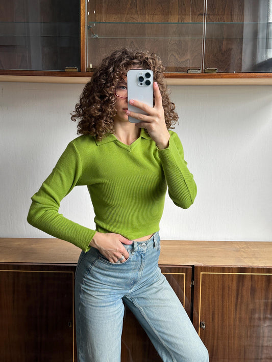 Vintage cropped wool jumper in green