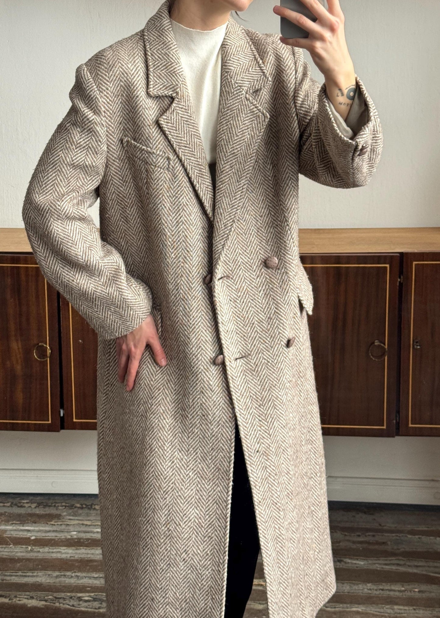 Vintage 90s Maxi Wool Classic Double-Breasted Coat In Beige