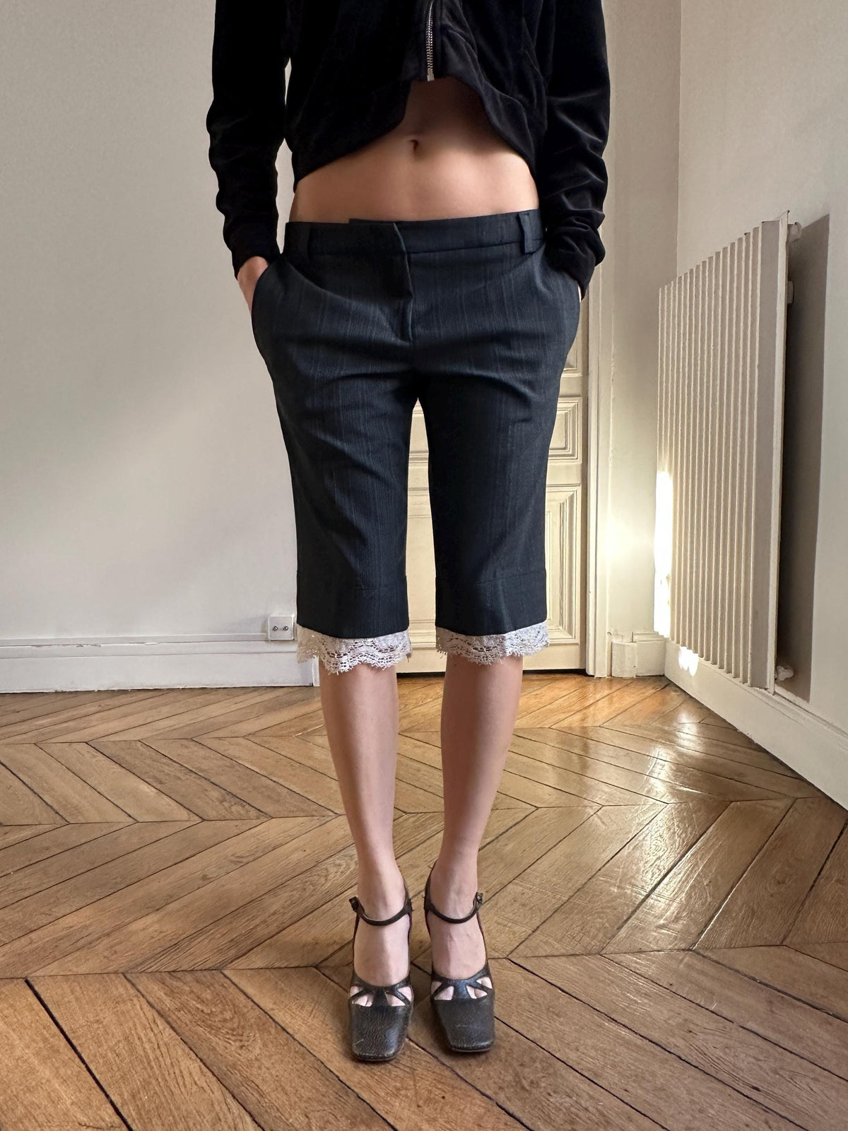 Vintage Just Cavalli Low Rise Capris with Lace Hem